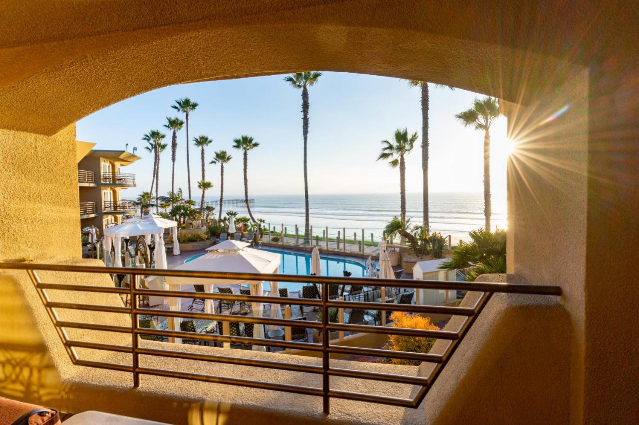 Suite at Pacific Terrace Hotel