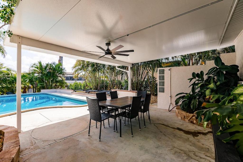  | Waterfront Paradise