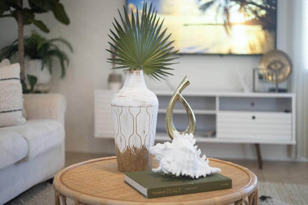 | Insta-worthy Boho Chic Family Getaway w/ Hot Tub