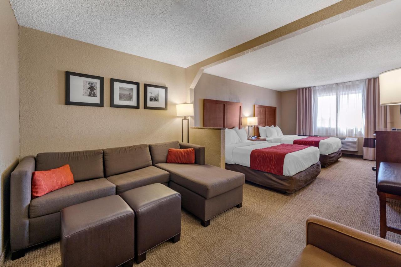 Queen Suite with Two Queen Beds - Non-Smoking at Comfort Inn & Suites Hays I-70
