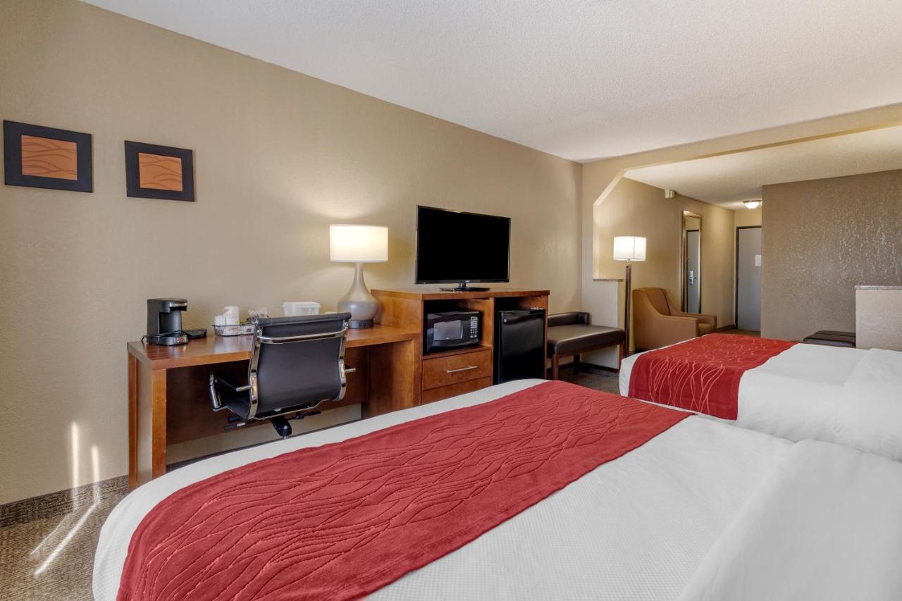 Queen Suite with Two Queen Beds - Non-Smoking at Comfort Inn & Suites Hays I-70