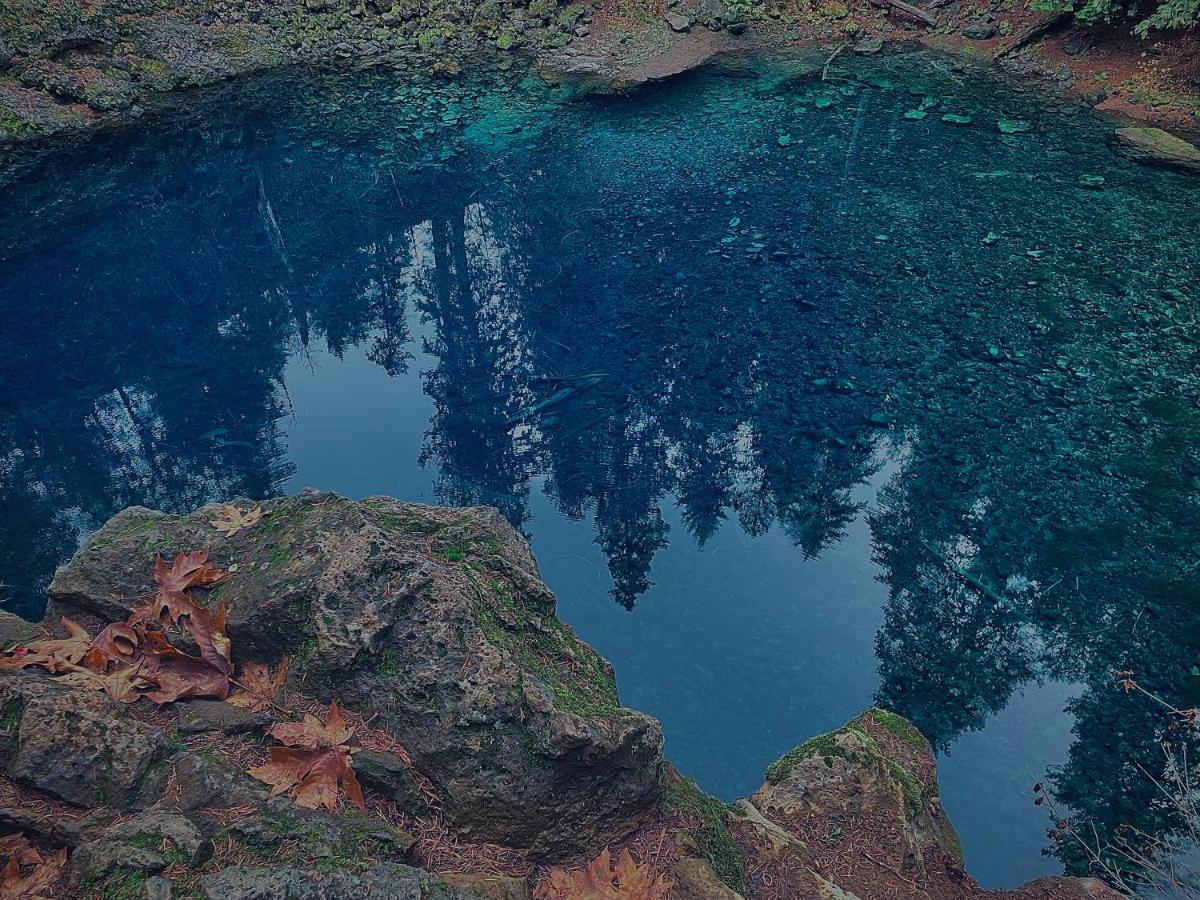 | Smith Rock Resort