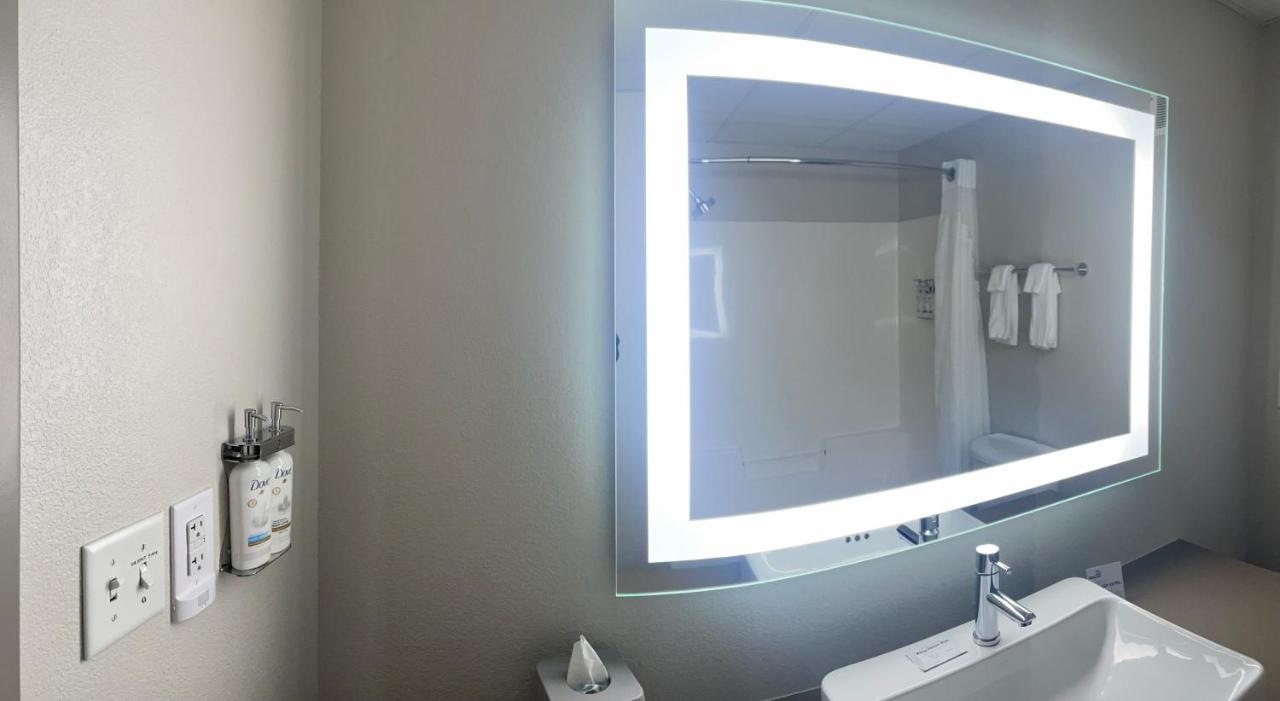 Queen Suite with Two Queen Beds - Non-Smoking at Holiday Inn Express & Suites Marquette, an IHG Hotel