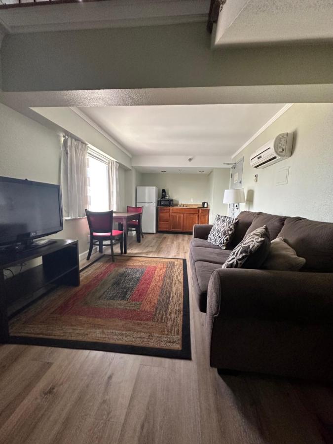 One-Bedroom Suite at Sandcastle Resort On The Beach
