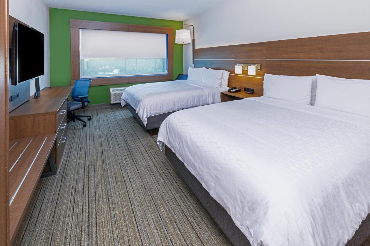 Queen Room with Two Queen Beds - Non-Smoking at Holiday Inn Express & Suites Stafford NW - Sugar Land by IHG