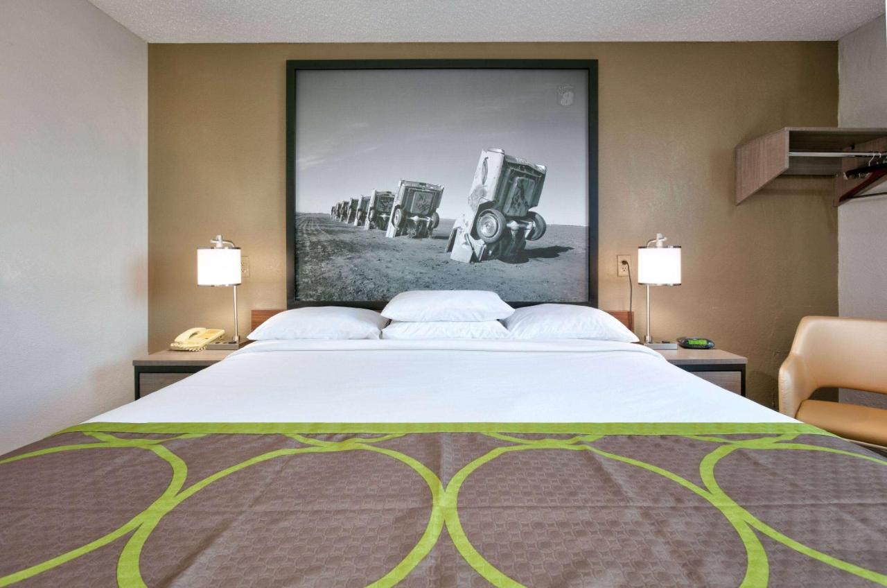 | Super 8 by Wyndham Amarillo