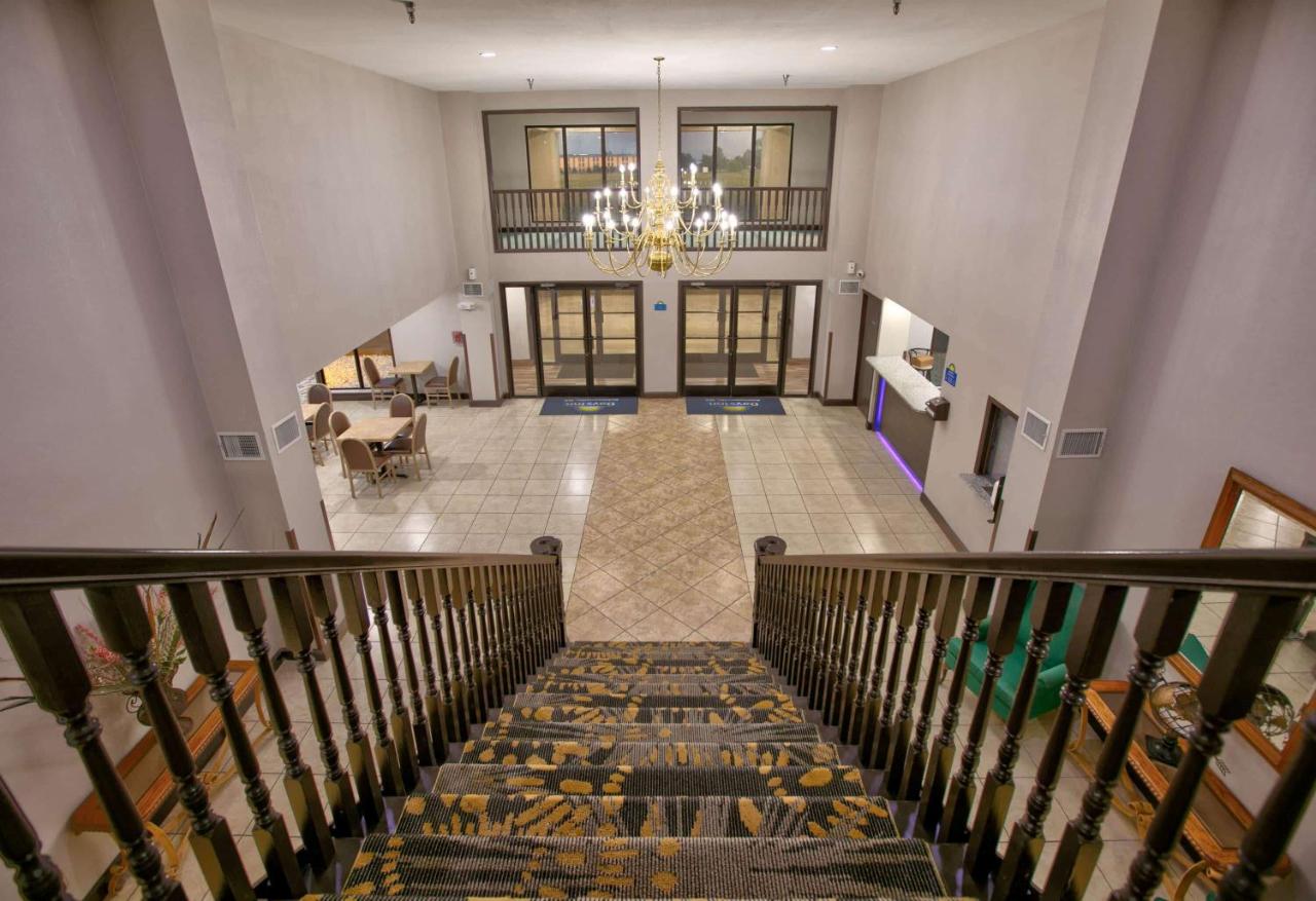 | Days Inn by Wyndham Tunica Resorts
