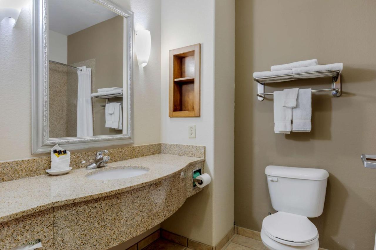King Room - Non-Smoking at Best Western Plus Sweetwater Inn & Suites
