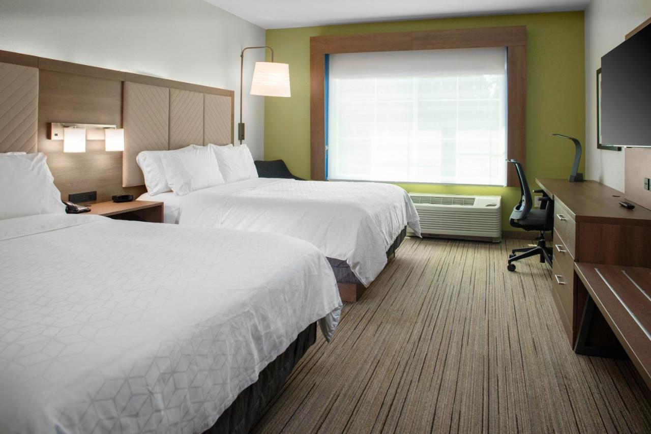 | Holiday Inn Express - Wells-Ogunquit-Kennebunk, an IHG Hotel