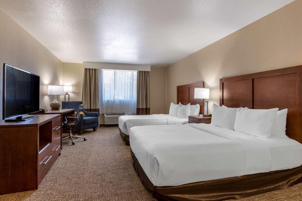 Queen Room with Two Queen Beds Pet-Friendly - Accessible/Non-Smoking at Comfort Inn & Suites Coeur d'Alene