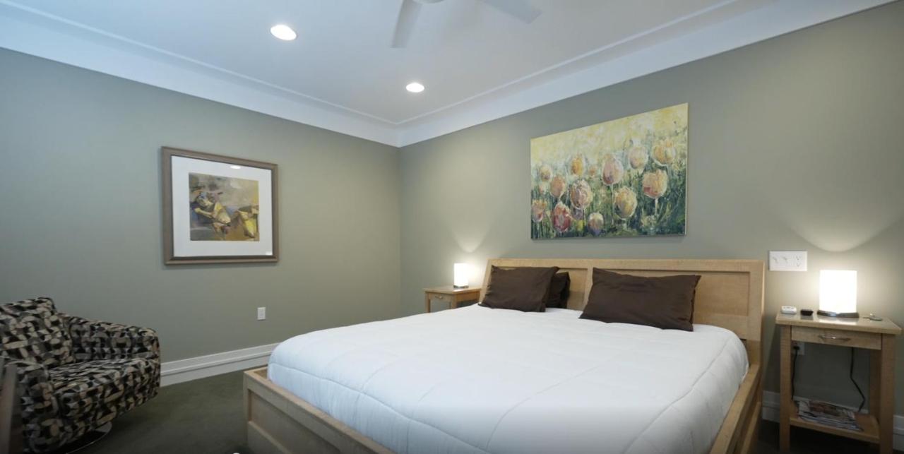 | Pigeon Creek Inn - Adults Only