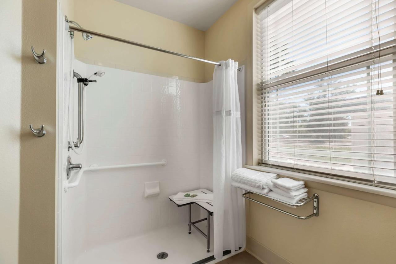 King Room-Disabilty Access at Best Western Pioneer