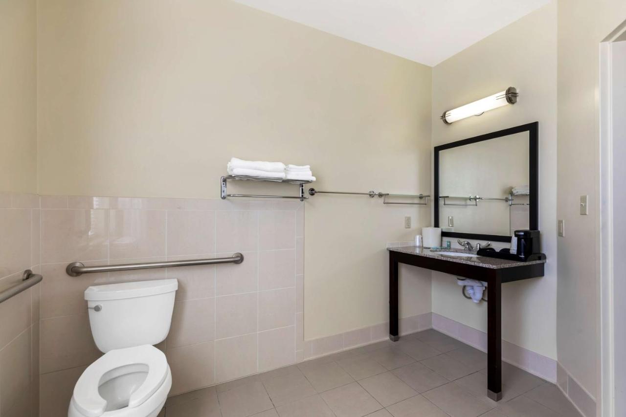 King Room-Disabilty Access at Best Western Pioneer