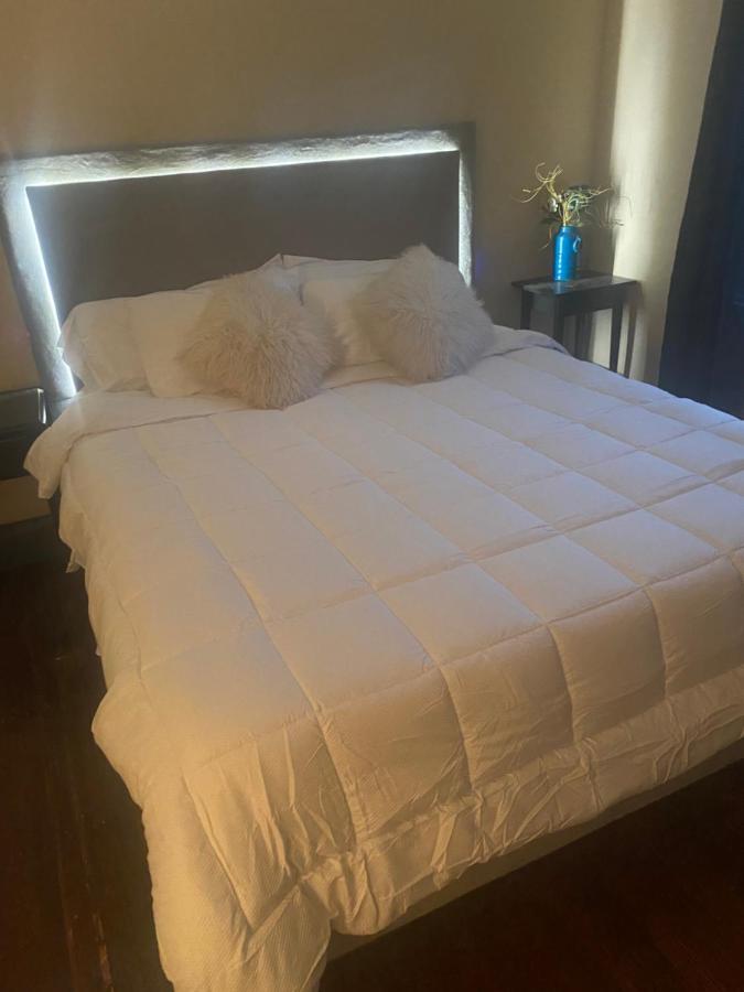 | California King Master bed