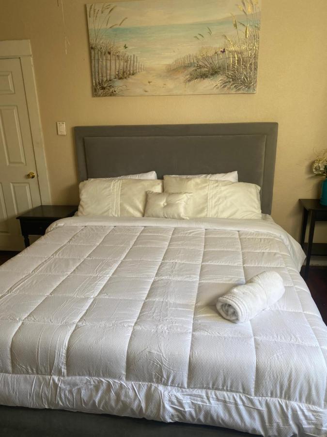 | California King Master bed