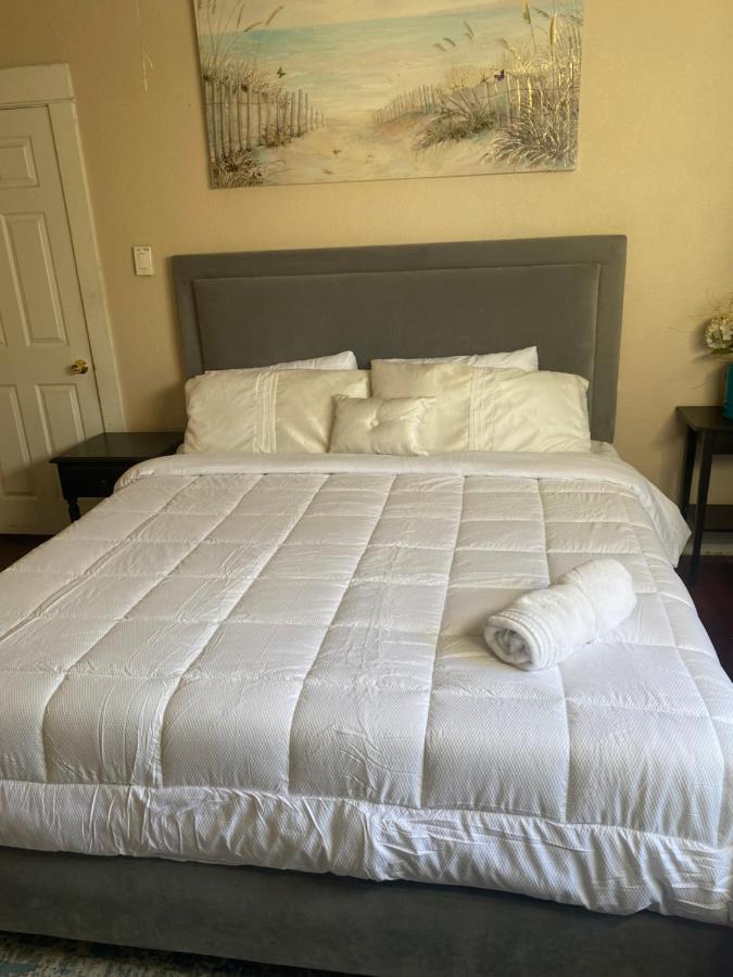 | California King Master bed