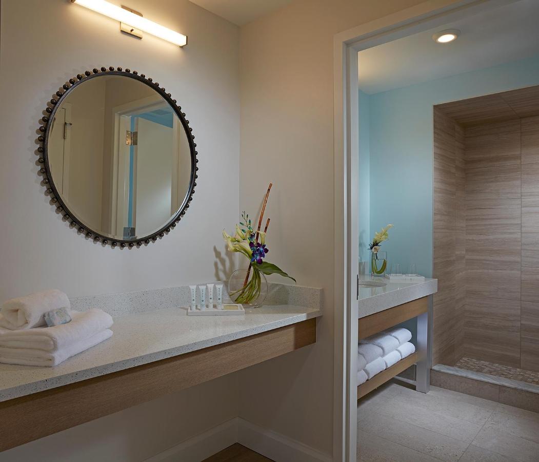 Superior Suite with Sea View at The Pointe Hotel