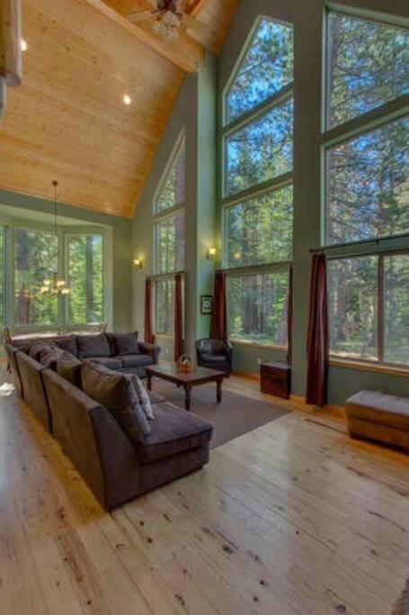  | Riverside 6 Bed 6 Bth Heated Indoor Pool & HotTub & Sauna