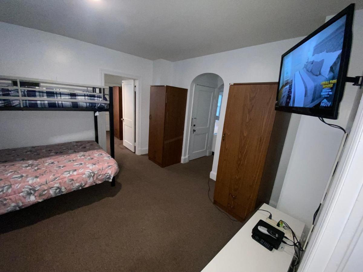 | Firefly Aire B&B LLC