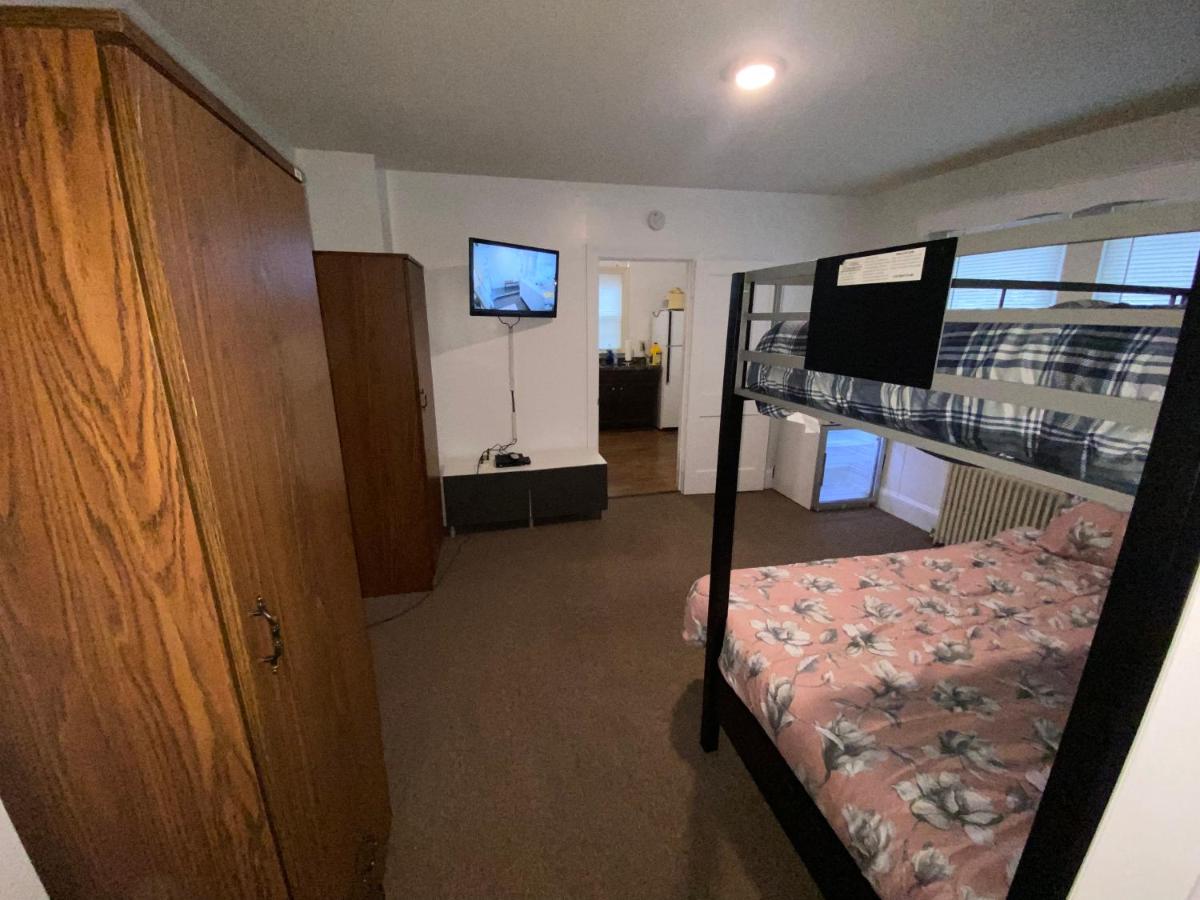 | Firefly Aire B&B LLC