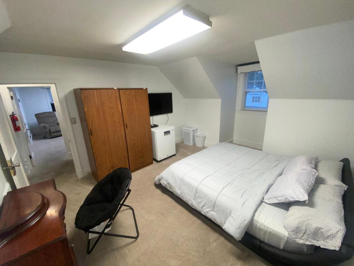 | Firefly Aire B&B LLC