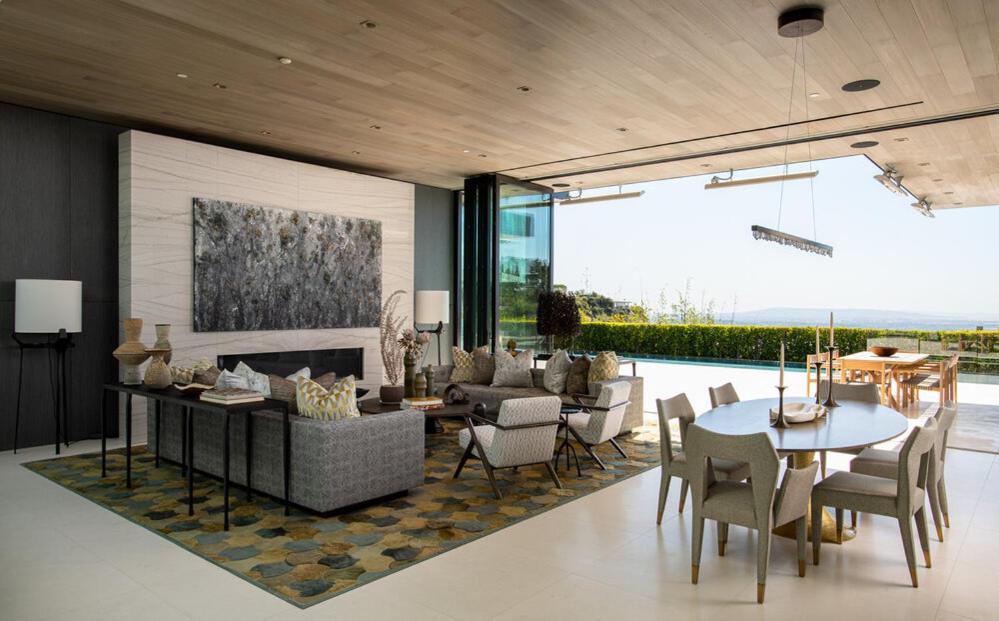  | Ultra Modern Villa In Doheny Estates