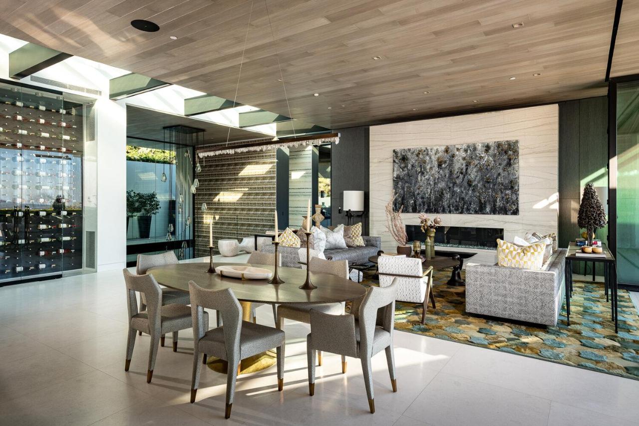  | Ultra Modern Villa In Doheny Estates