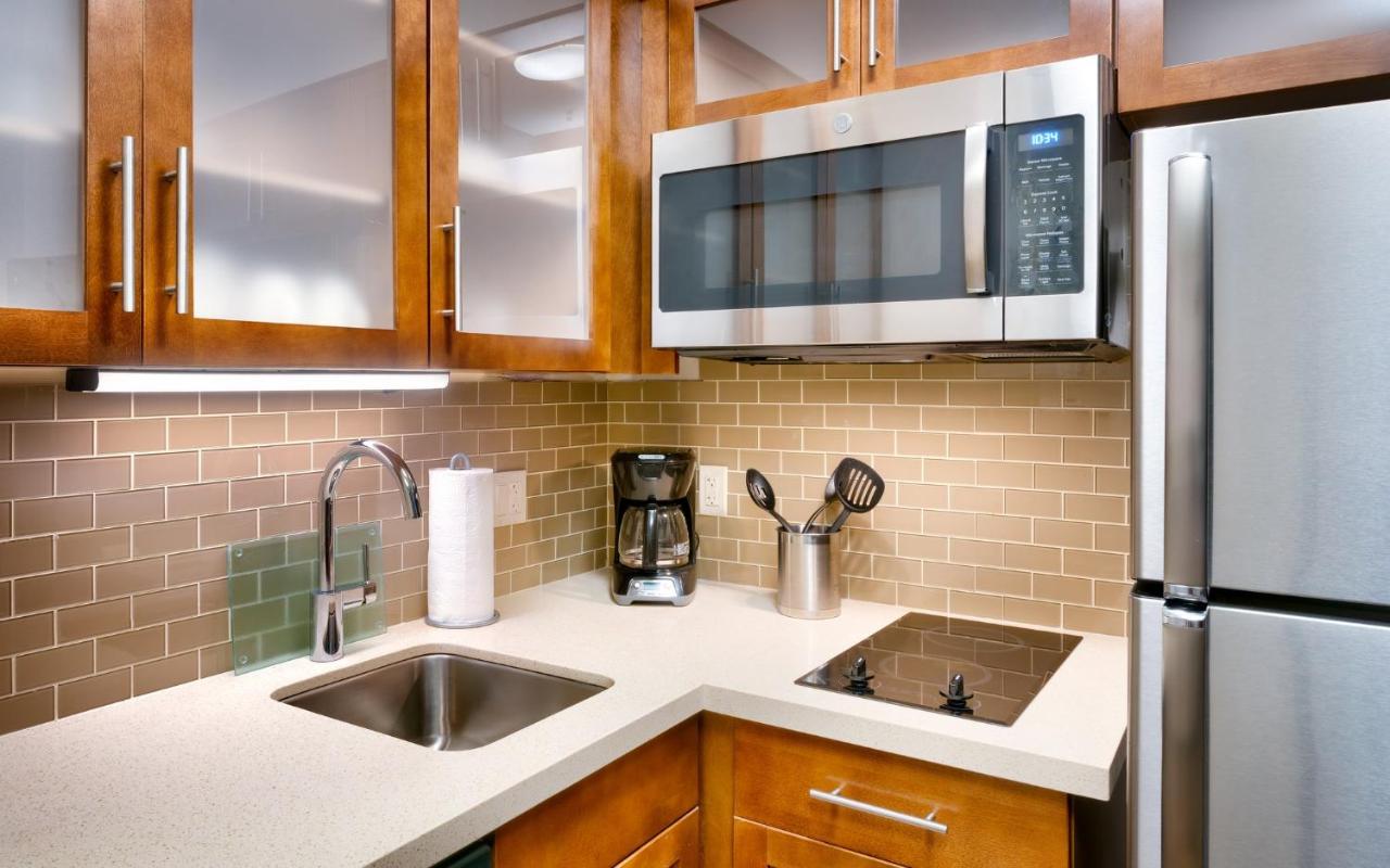 King Studio Suite - Non-Smoking at Staybridge Suites Gainesville I-75, an IHG Hotel
