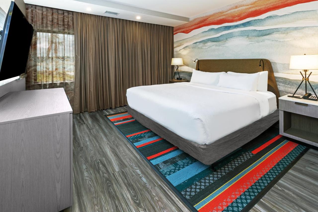 Standard Room at Hotel Indigo Spring - Woodlands Area by IHG