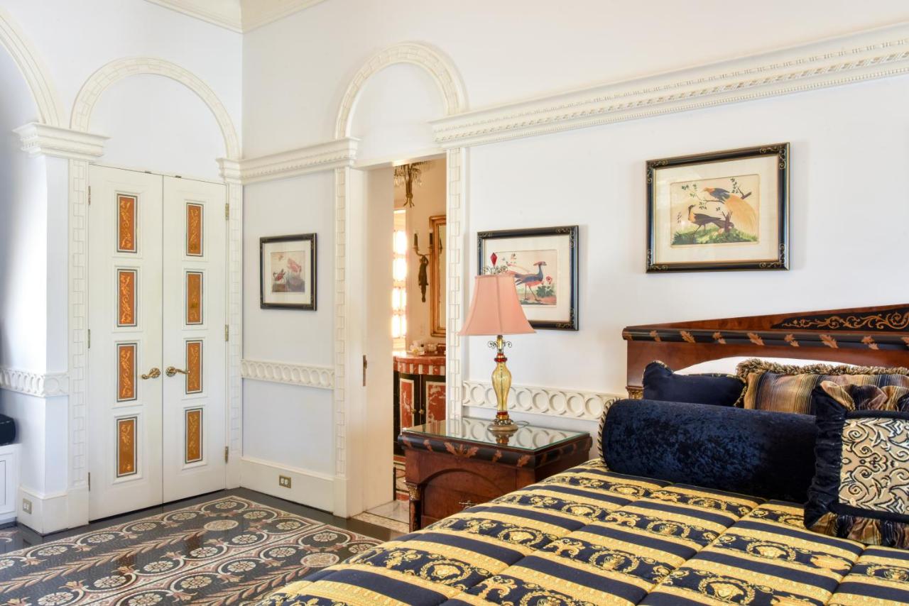 Superior Suite at The Villa Casa Casuarina