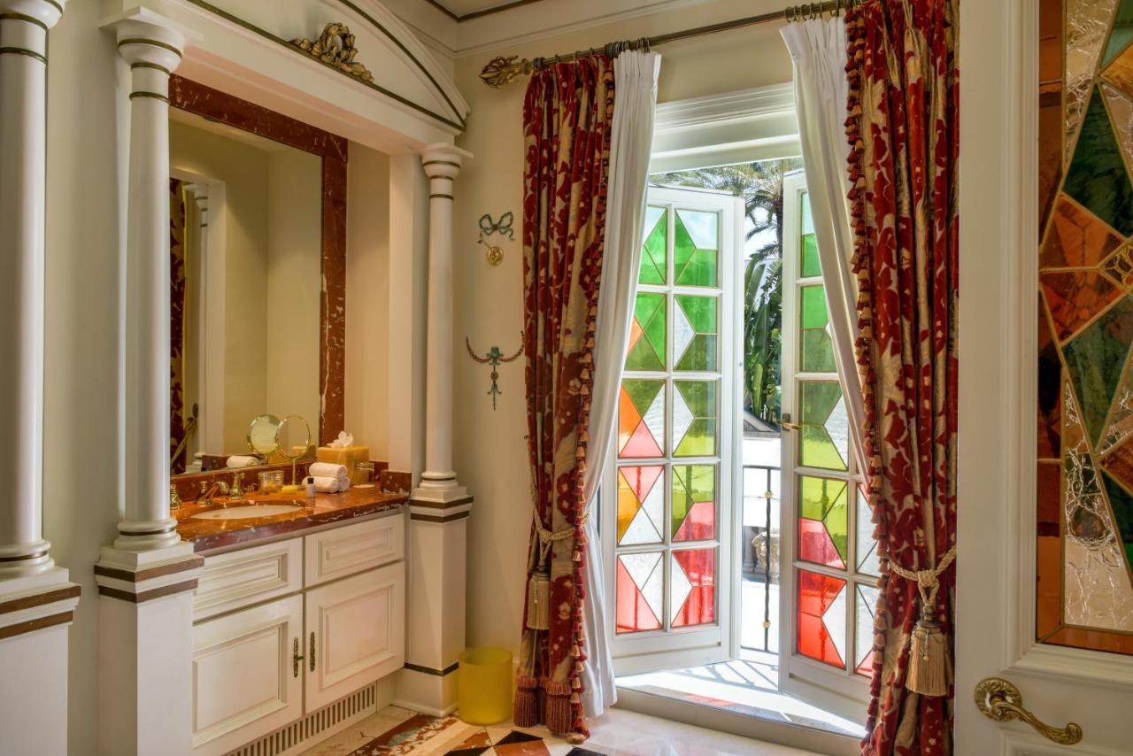 Suite with Balcony at The Villa Casa Casuarina