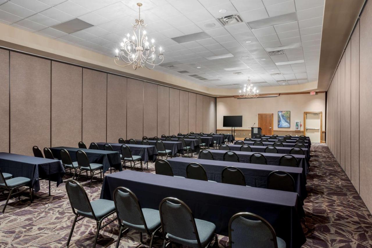 | Best Western Inn of the Ozarks