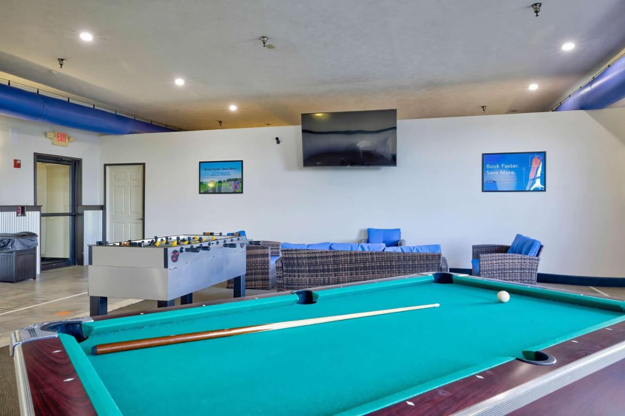 | Motel 6-Percival, IA