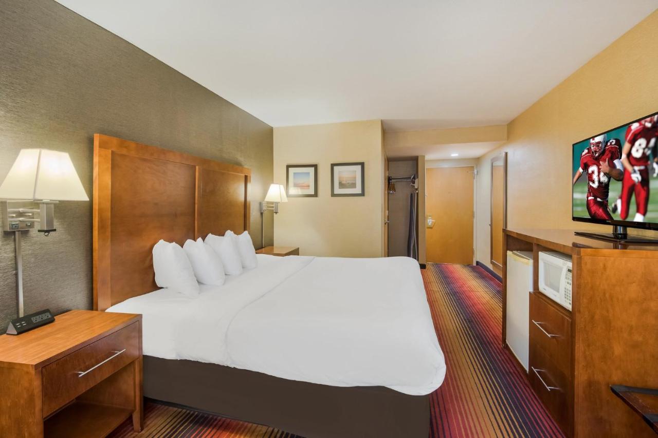 | Red Roof Inn Fairfield
