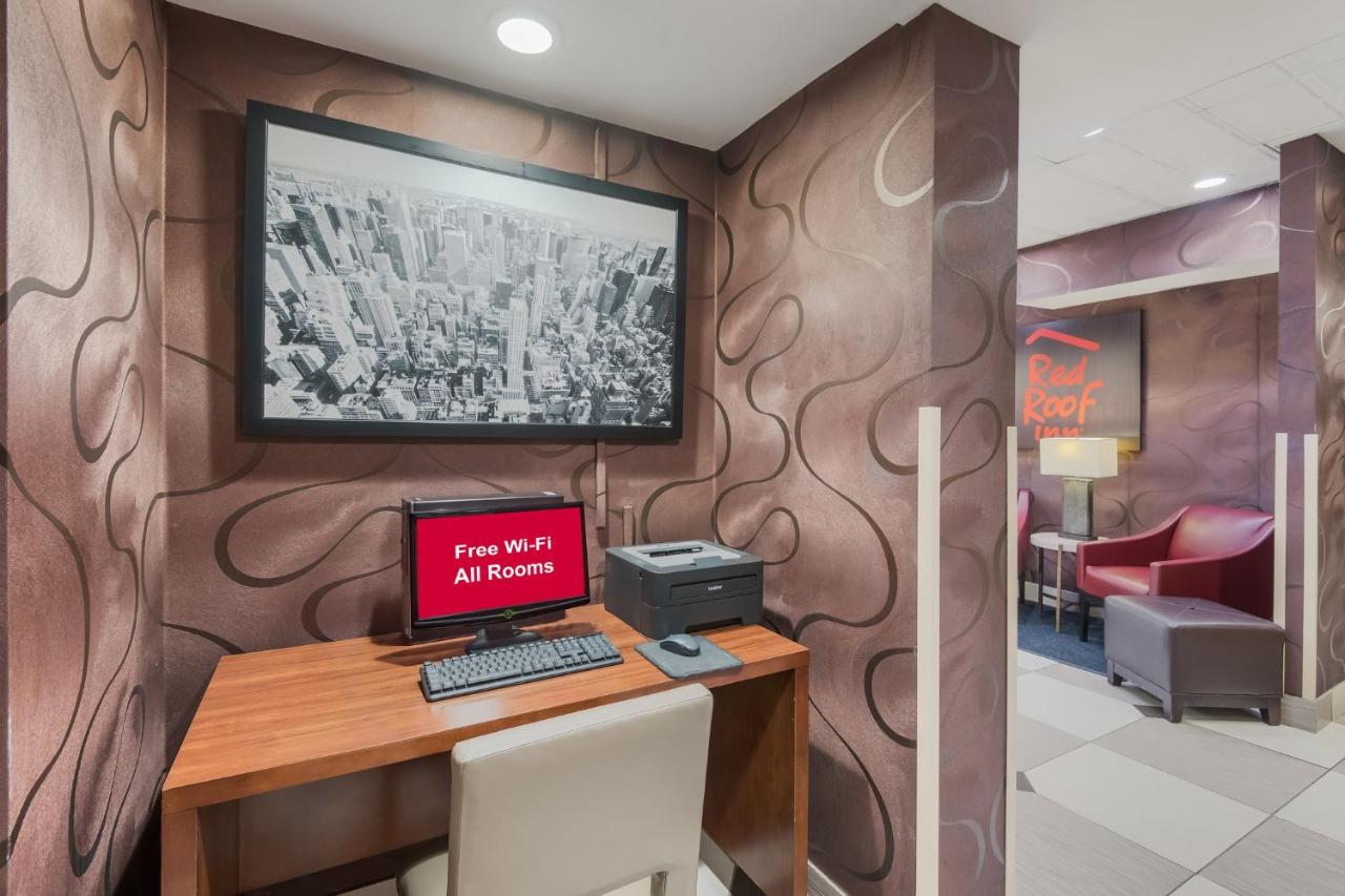 | Red Roof Inn Fairfield