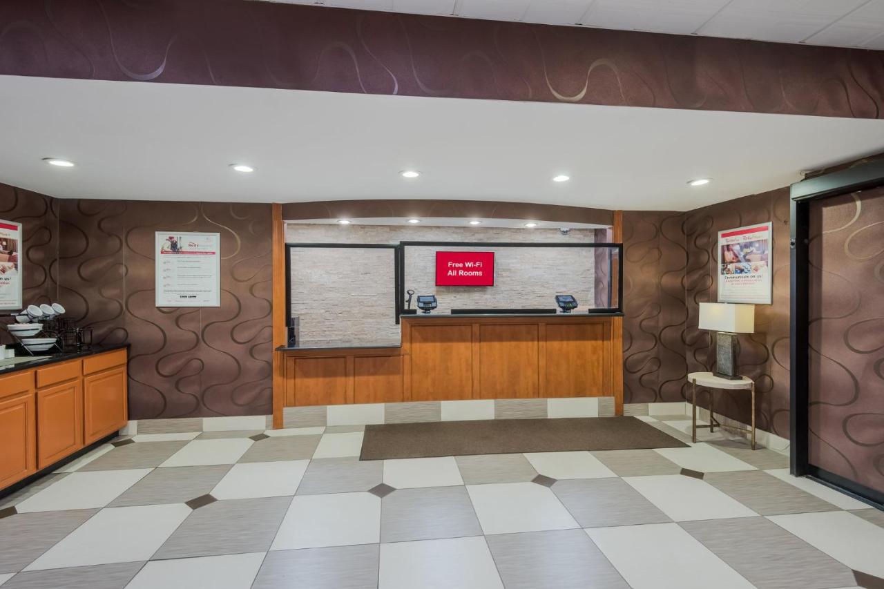 | Red Roof Inn Fairfield