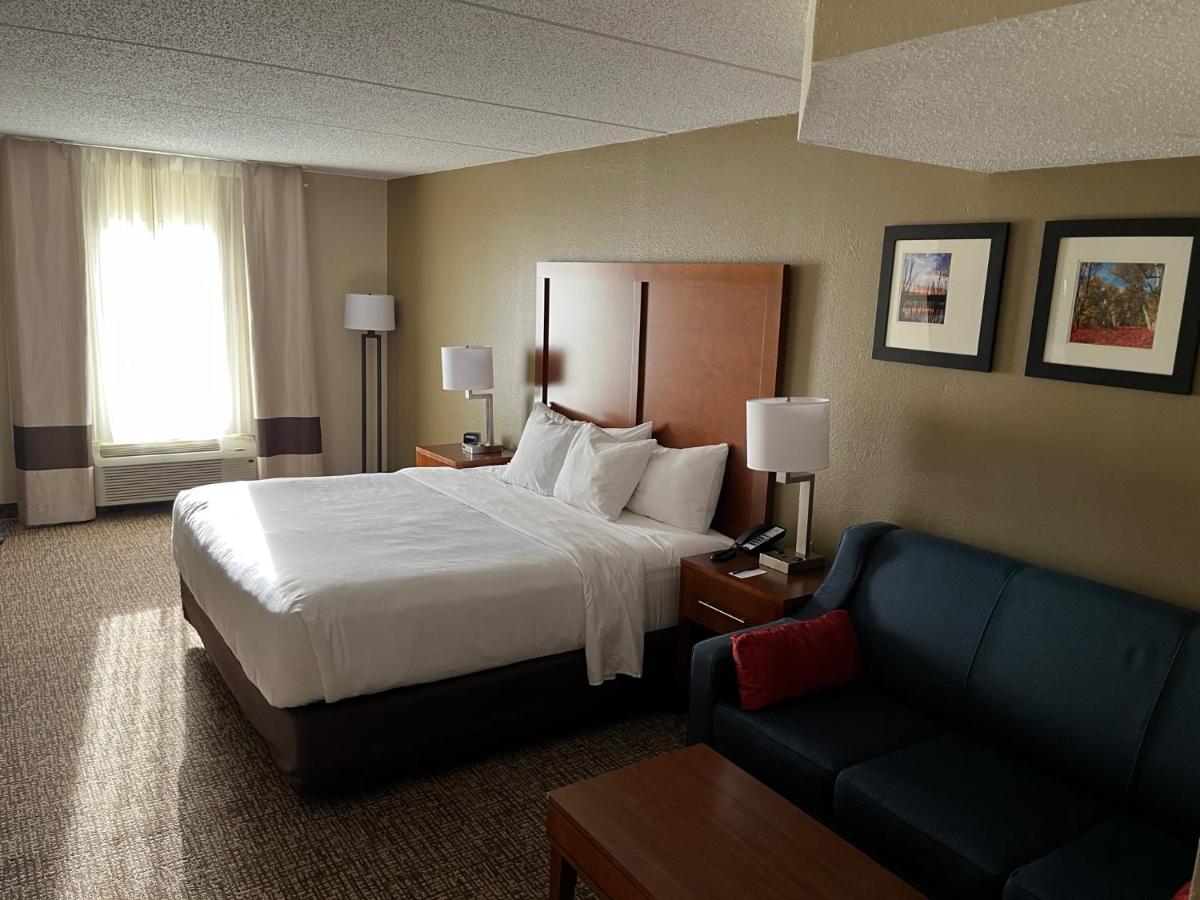 King Studio Suite - Non-Smoking at Wingate by Wyndham Clearfield