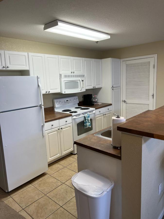 Three-Bedroom Apartment at Washburn Hotel Suites