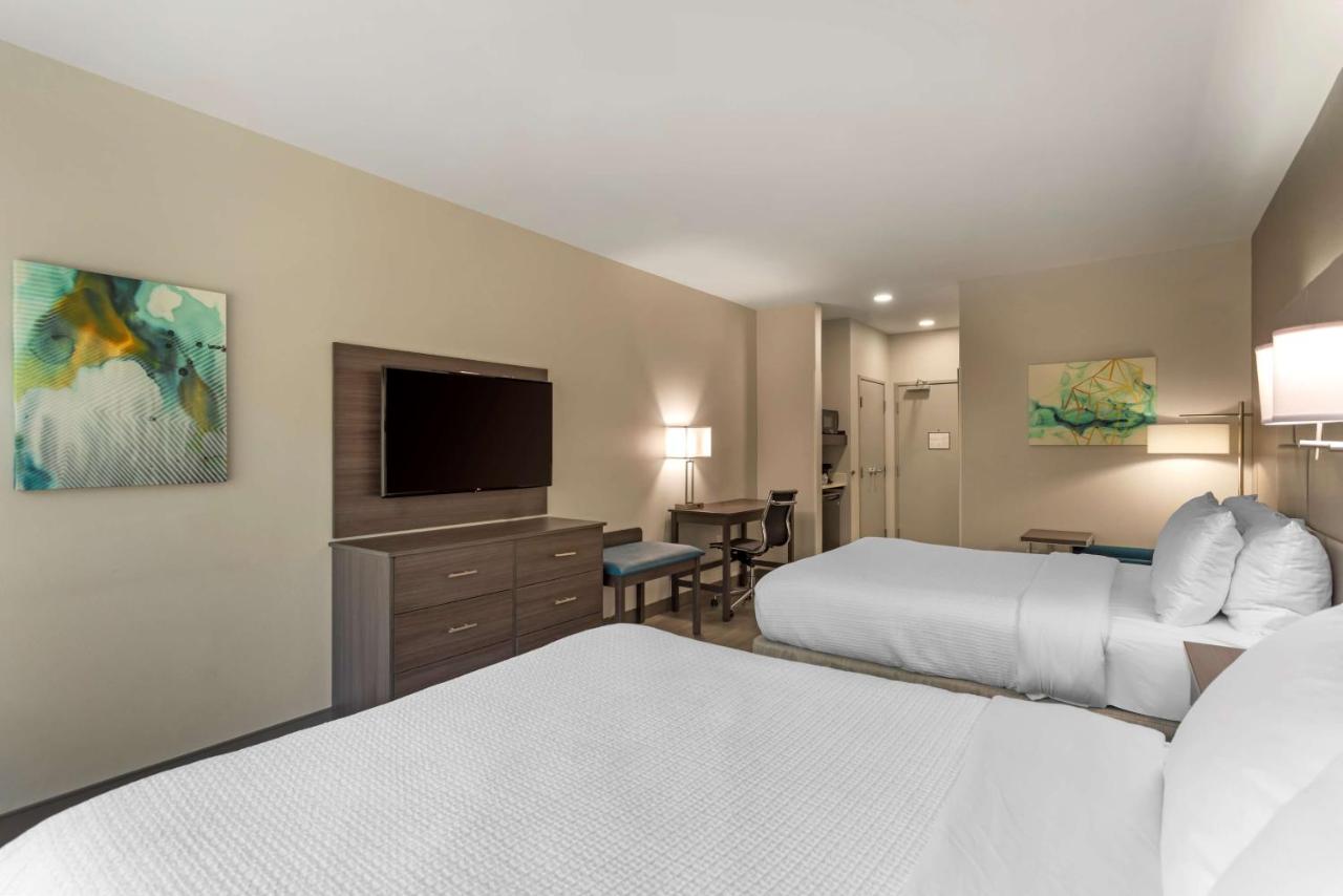  | Best Western Plus Executive Residency Antioch Inn