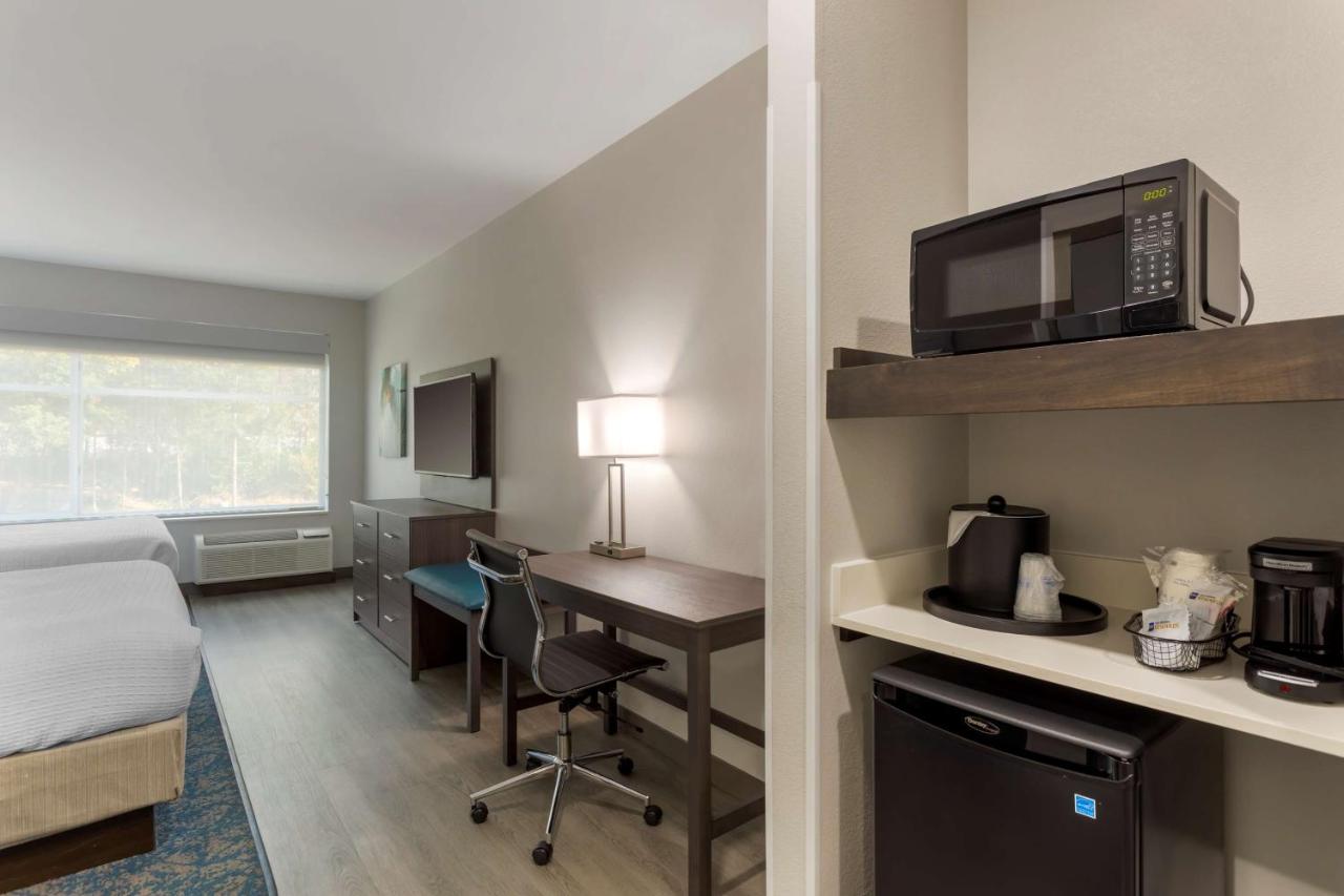  | Best Western Plus Executive Residency Antioch Inn