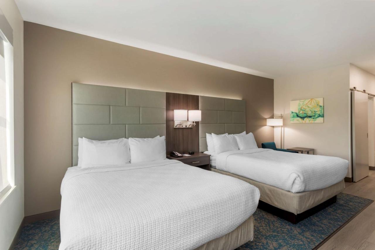  | Best Western Plus Executive Residency Antioch Inn