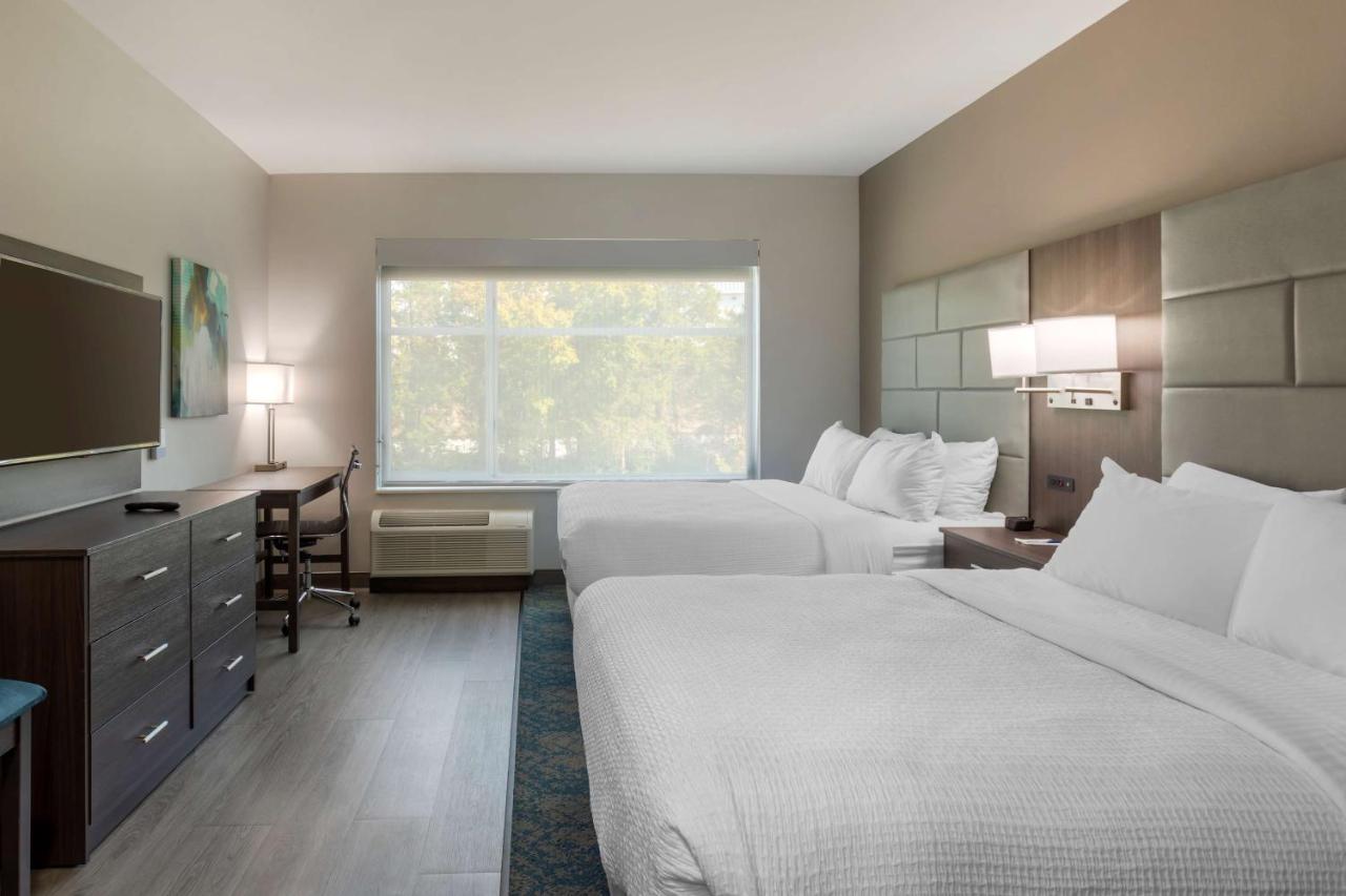  | Best Western Plus Executive Residency Antioch Inn