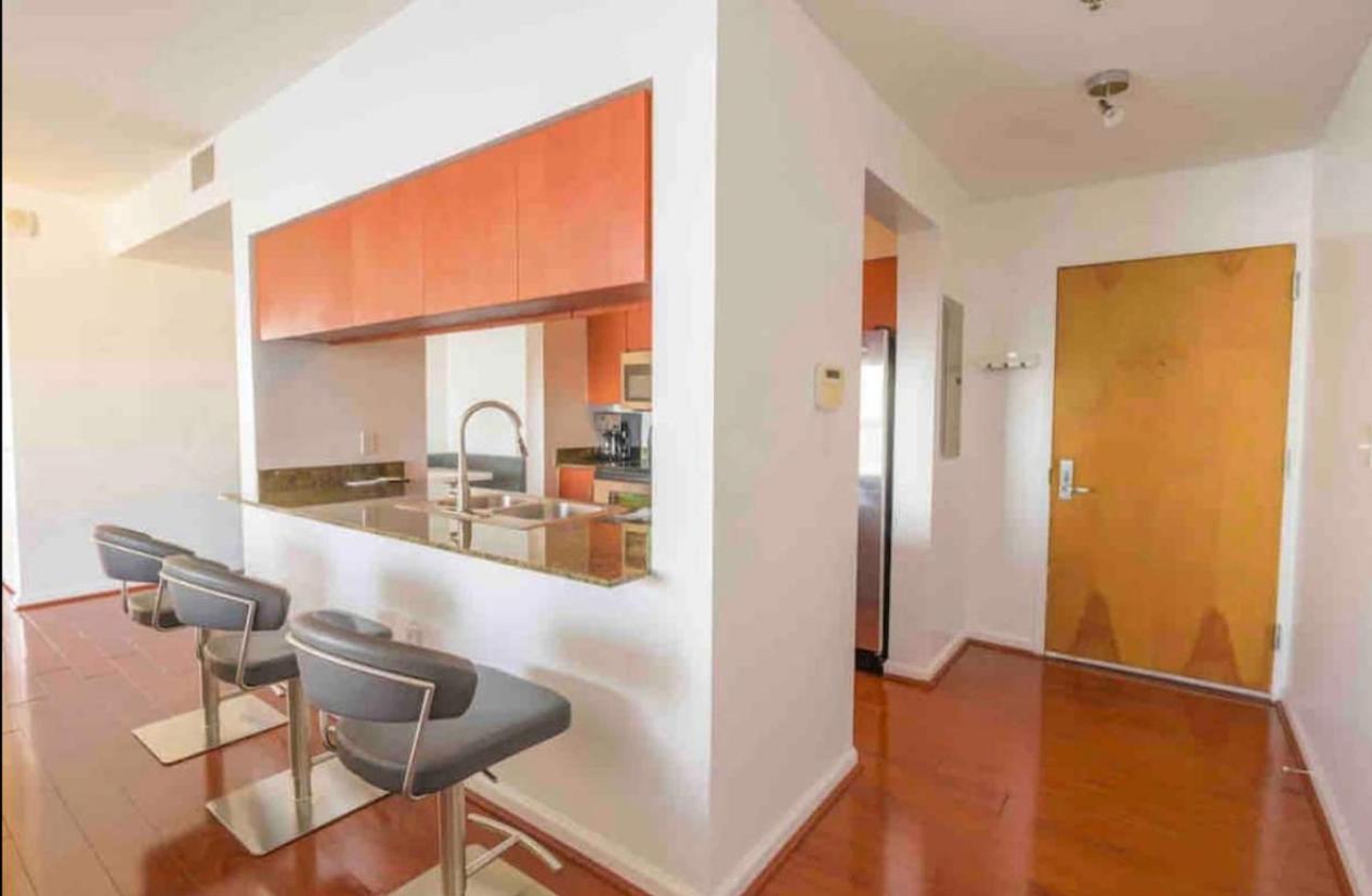 | **LUXURY 2BR CONDO BRICKELL-STUNNING WATERVIEWS**