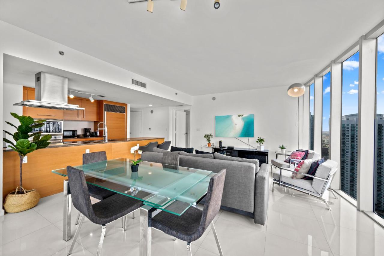  | **ICONIC 2 BR W ICON BRICKELL- WATERVIEWS-FREESPA*