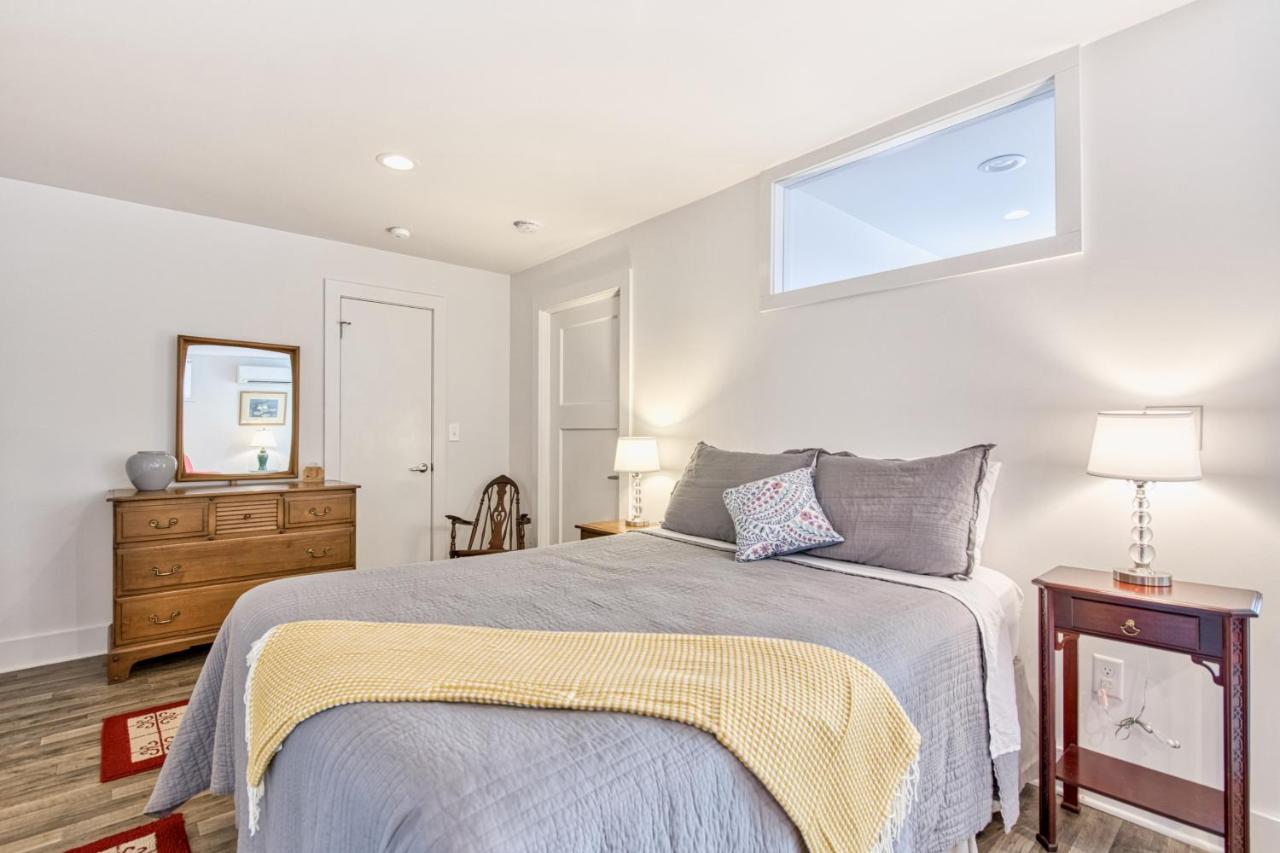 | Lakeview Studio