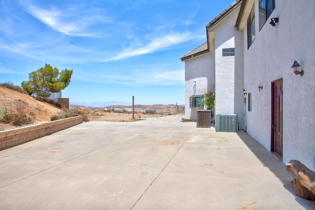 | LUXURIOUS VILLA FOR BEST VACATIONS AND MEMORIES