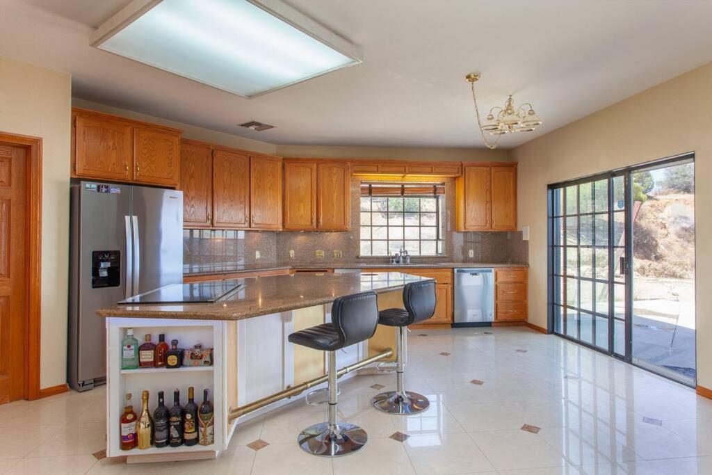 | LUXURIOUS VILLA FOR BEST VACATIONS AND MEMORIES