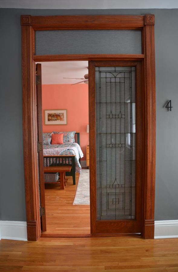 | Art and Lodging