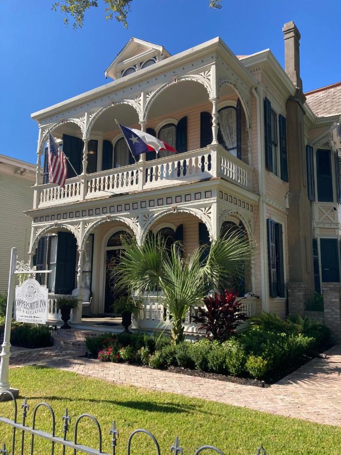 | Coppersmith Inn Bed And Breakfast