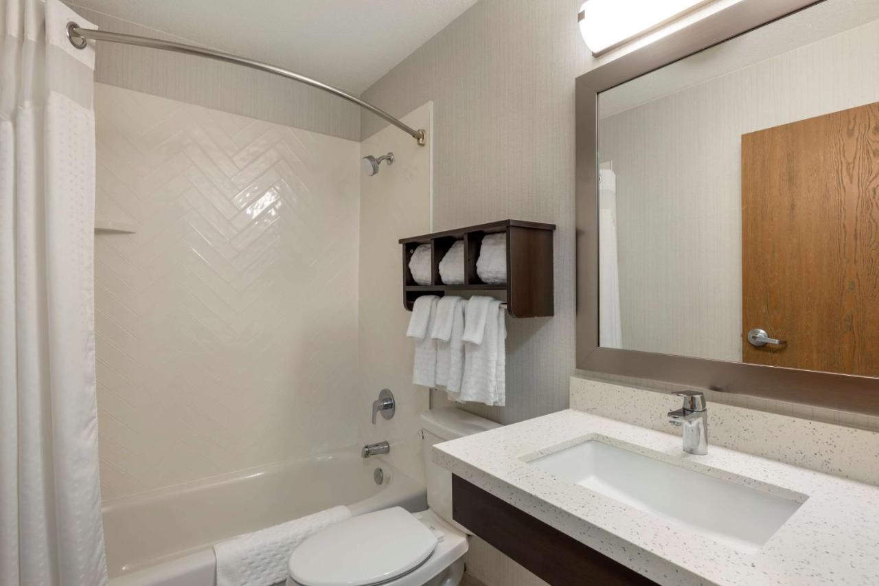 King Room at Best Western Watertown Inn and Suites